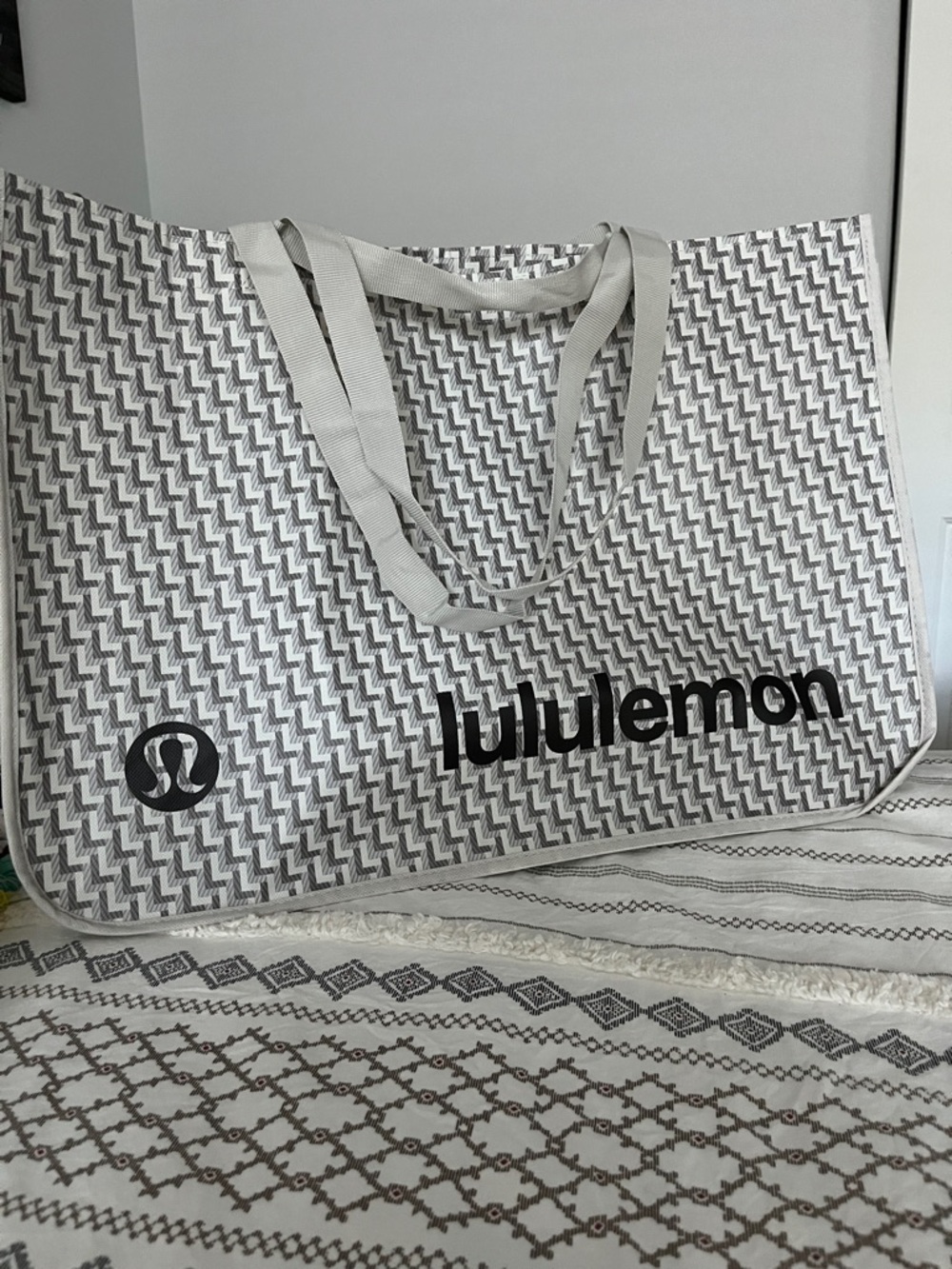 lululemon athletica Gray Chevron Pattern Tote: unique bag